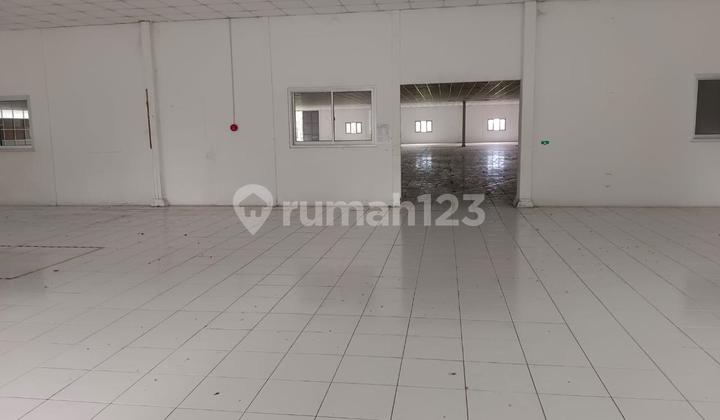 Warehouse at Puskesmas, Jl. Raya Cikancung, Mandalasari, Cikancung, Bandung, West Java, Indonesia, 40396, Rancaekek 5000.0 m² Unfurnished SHM Warehouse at Puskesmas, Jl. Raya Cikancung, Mandalasari, Cikancung, Bandung, West Java, Indonesia, 40396, Rancaekek 5000.0 m² Unfurnished SHM
