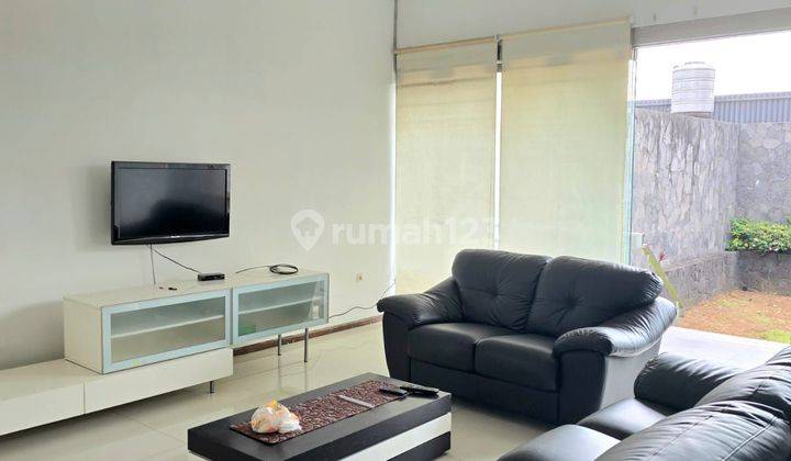 Cocok Untuk Experariat Atau Orang Asing Rumah 2 Lantai Semi Furnished Di Setra Duta 2