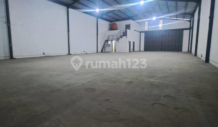 Gudang Pusat Kota di Jl. BKR Lkr. Sel., Cijagra, Kec. Lengkong, Kota Bandung, Jawa Barat, BKR 550.0 m² Unfurnished Gudang SHM 2