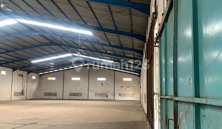Warehouse in Moch Toha 1500.0 m² Unfurnished SHM Warehouse in Moch Toha 1500.0 m² Unfurnished SHM