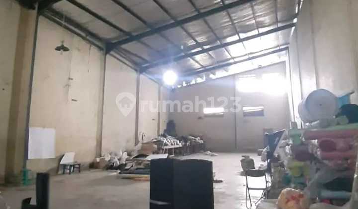 Masuk Kontainer Gudang di Bkr 500.0 M² Unfurnished SHM