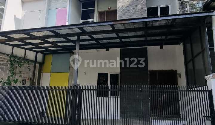 Posisi Tengah Kota Rumah 2 Lantai Bagus Sayap Riau