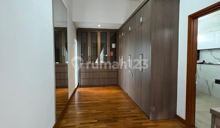 Rumah Bagus Di Setra Duta Fully Furnished.cocok.untuk.orang Asing