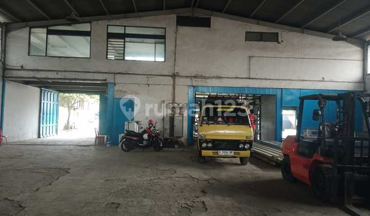 Warehouse in Soekarno Hatta 2831.0 m² Unfurnished Warehouse in Soekarno Hatta 2831.0 m² Unfurnished