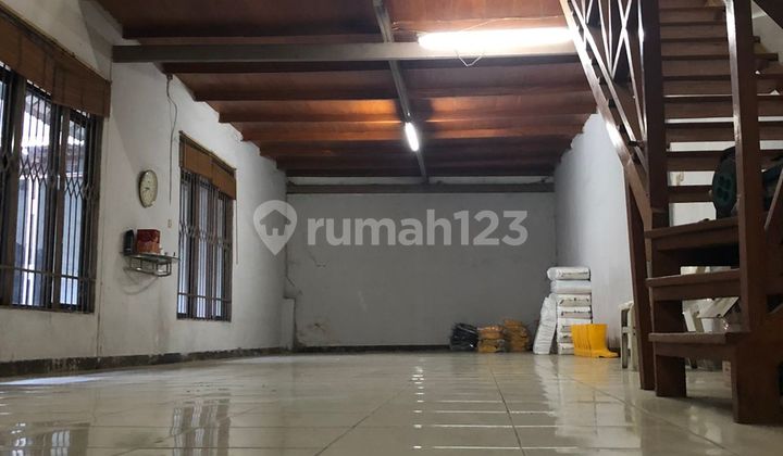 Gudang di Klinik Cibolerang Sehat, Jl. Cibolerang, Margasuka, Babakan Ciparay, Kota Bandung, Jawa Barat, Indonesia, 40225, Kopo 1500.0 m² SHM Semi Furnished