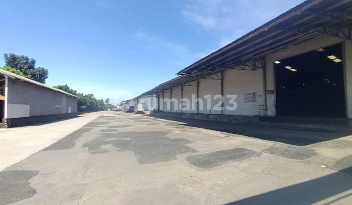 Super Great Warehouse _ Rancaekek_5 Minutes to Cileunyi Toll Road, Traffic Jam Free 28000.0 m² Super Great Warehouse _ Rancaekek_5 Minutes to Cileunyi Toll Road, Traffic Jam Free 28000.0 m²