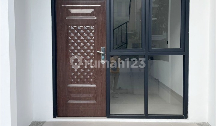 Nice House with SHM at the Entrance of Setiabudi Regensi Housing, Sersan Bajuri Street, Ciwaruga, Parongpong, West Bandung, West Java, Indonesia, 40559, Setiabudi. Nice House with SHM at the Entrance of Setiabudi Regensi Housing, Sersan Bajuri Street, Ciwaruga, Parongpong, West Bandung, West Java, Indonesia, 40559, Setiabudi.