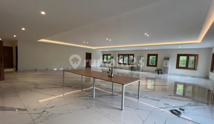 Rumah Mewah Di Kebayoran Lama Bisa Dijadikan Kantor