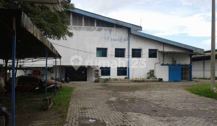 Gudang Dekat Mm 2000 Di Cibitung Shm Akses Kontainer  1