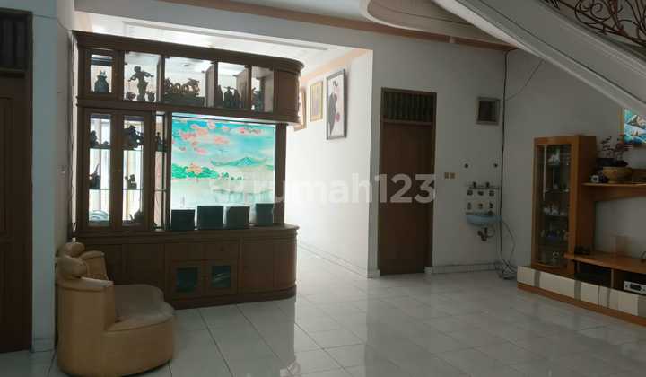 Nice House in Kelapa Gading Fully Furnished Near LRT and Shopping and Culinary Center 2