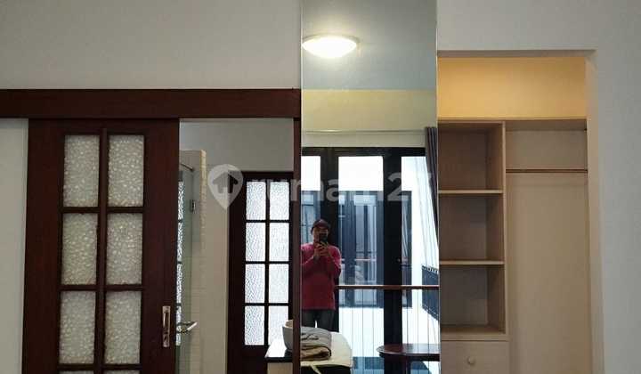 Rumah Mewah Ada Kolam Renang Di Menteng Lokasi Strategis Bagus SHM 2