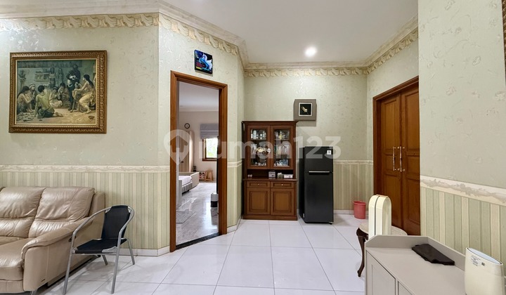 Fast Sale House In Kebayoran Lama 2 Floors Furnished 2