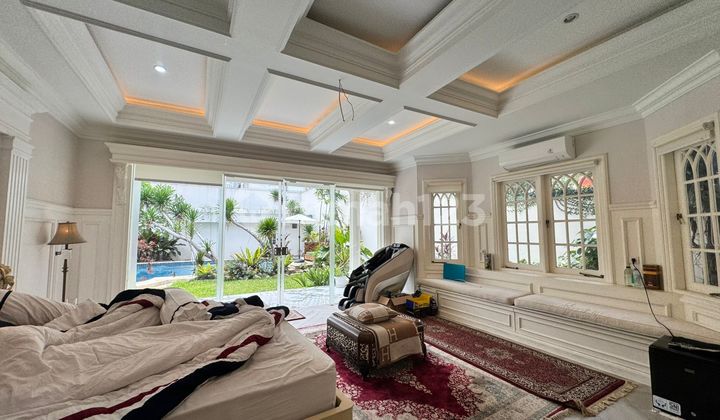 Rumah Mewah 6 Kamar dengan Private Pool di Cilandak, Jaksel