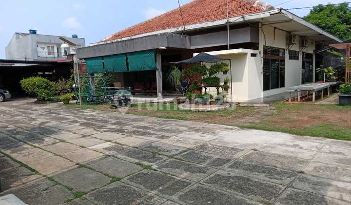 Jual Rumah Hitung Tanah dengan 5 Kamar di Pancoran, Jaksel