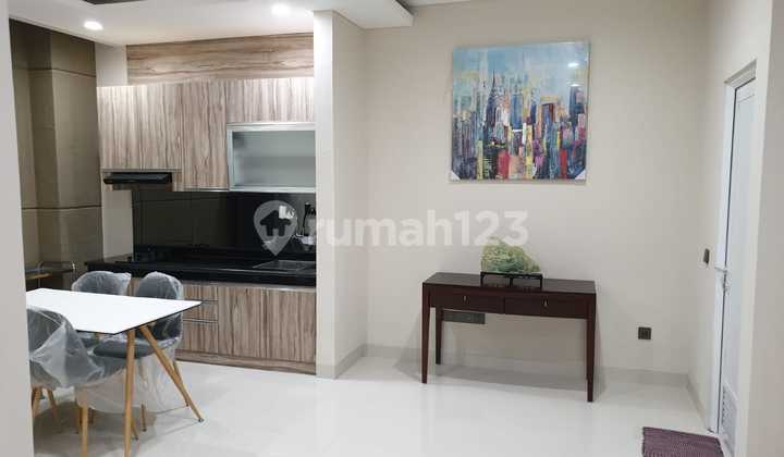 Fully Renovated 2.5-Story House Fully Furnished, BSD Tangsel 2
