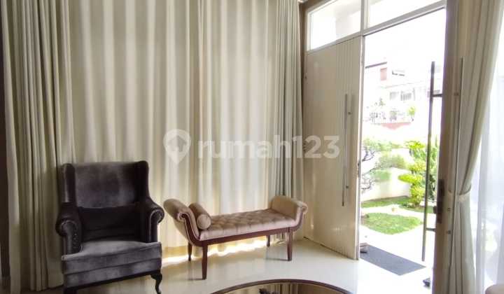 Rumah Mewah, Bagus, Siap Huni di Kebayoran Bintaro Sektor 7 2