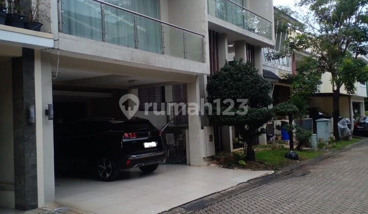 Jual Cepat Rumah 2 Lantai Dalam Cluster di Kebayoran Bintaro Sektor 7 Jual Cepat Rumah 2 Lantai Dalam Cluster di Kebayoran Bintaro Sektor 7