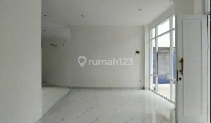 Rumah Bagus Classic Modern Siap Huni di Bintaro Sektor 9 2