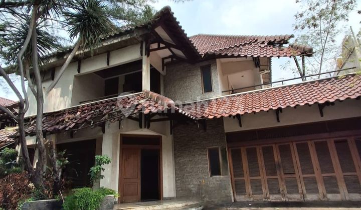 Murah Banget Rumah Hitung Tanah Lokasi Strategis di Pondok Indah Jakarta Selatan