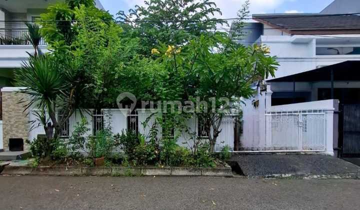 Ready-to-Build Plot at Affordable Price in Pondok Indah, South Jakarta, Already with SHM.