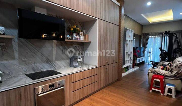 Dijual Rumah Full Furnished di Camar PIK 1, Jakarta Utara 2