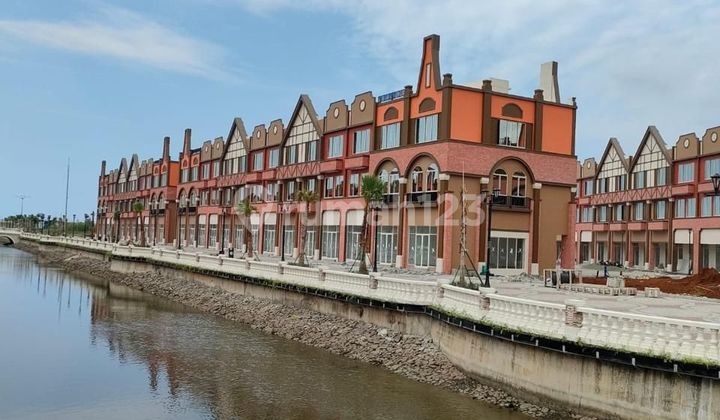 Disewakan Ruko La Riviera Boulevard PIK 2, Unit Ready!