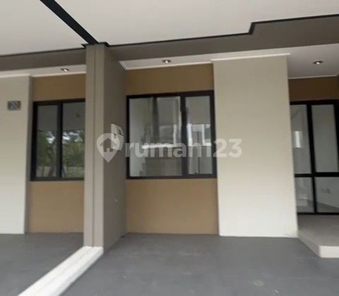 Disewakan Rumah Pik 2 Milenial, 2 Lantai Ukuran 4,5 X 12,5 Dengan Harga 46 Jt/tahun, Minimal Sewa 2 Tahun 2