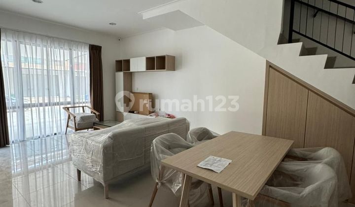 Disewa Rumah 8x12,5 M2 Di Pik 2 Milenial - Rumah Baru, Interior Bagus, Siap Huni, Fully Furnished Disewa Rumah 8x12,5 M2 Di Pik 2 Milenial - Rumah Baru, Interior Bagus, Siap Huni, Fully Furnished