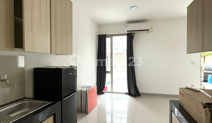 Disewakan Rumah Pik 2 Ukuran 6x10 M2 Semi Furnished, 75 Jt/thn