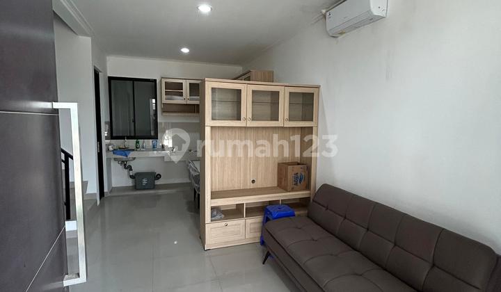 Rumah pik milenial,di sewakan rumah pik2 uk 6x12,5 full furnish Rumah pik milenial,di sewakan rumah pik2 uk 6x12,5 full furnish