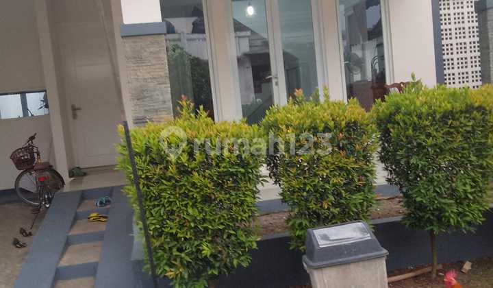 Di Jual Cepat Rumah di The Grandika Cibubur Bekasi.