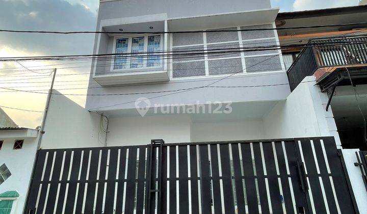 Dijual Rumah Baru 2lt. di Jl. Pisangan Harapan Baru, Bekasi Barat 1