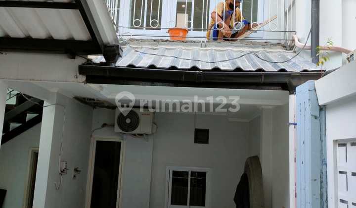 RUMAH PAVILIUN 2 LT BLOCK M BULUNGAN KEBAYORAN BARU JAKARTA SELATAN 