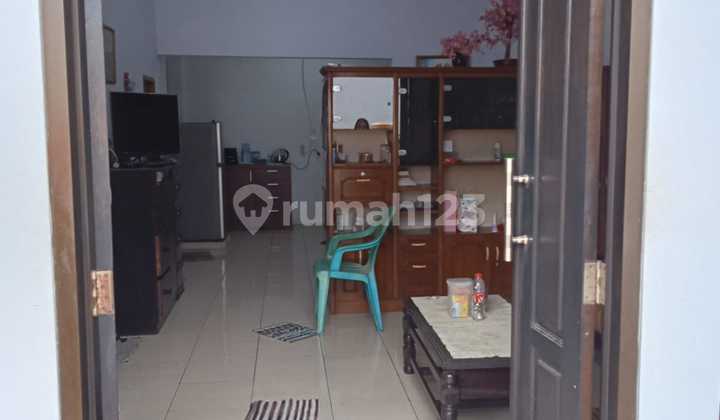 Dijual Rumah Hook, Siap Huni dan Semi Furnished. di Citra Grand Cibubur 2