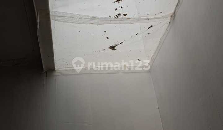 Di Jual Rumah 2 lantai di cluster Harmoni Harapan indah Bekasi 2