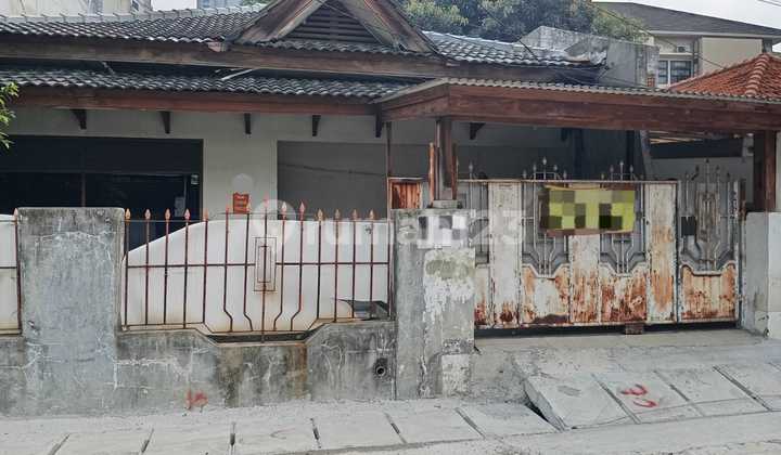 Turun Harga Rumah Tua di Cempaka Putih, Jakarta Pusat