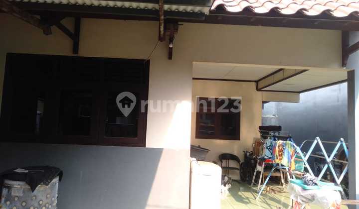 Rumah Paviliun 1 Lantai Di Komplek Kodau, Bekasi