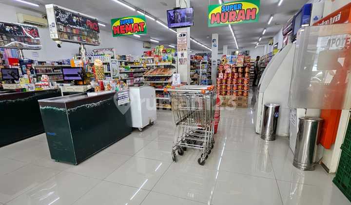 For Sale: Property Including Minimarket, Pharmacy, Expedition Agency 2