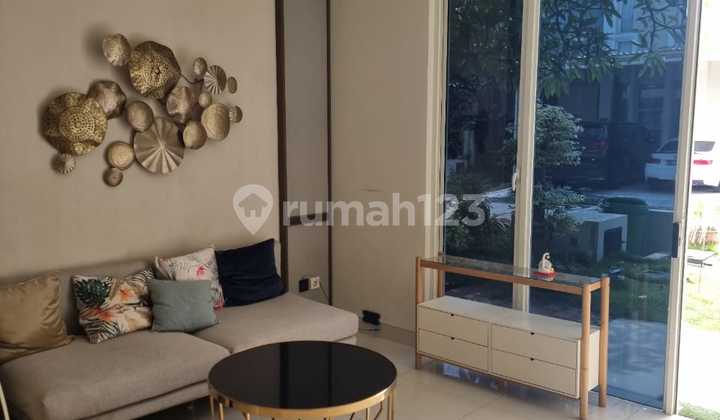 Rumah Bagus Full Furnish di Grand Pakuwon Surabaya 2