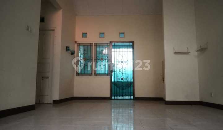 For Rent House in Taman Sari Harapan Indah Bekasi Cluster 2