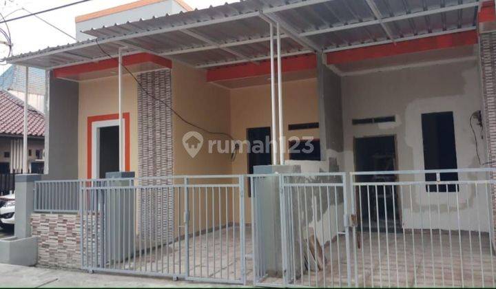 Dijual Rumah Hoek di Harapan Indah 1 Bekasi  1