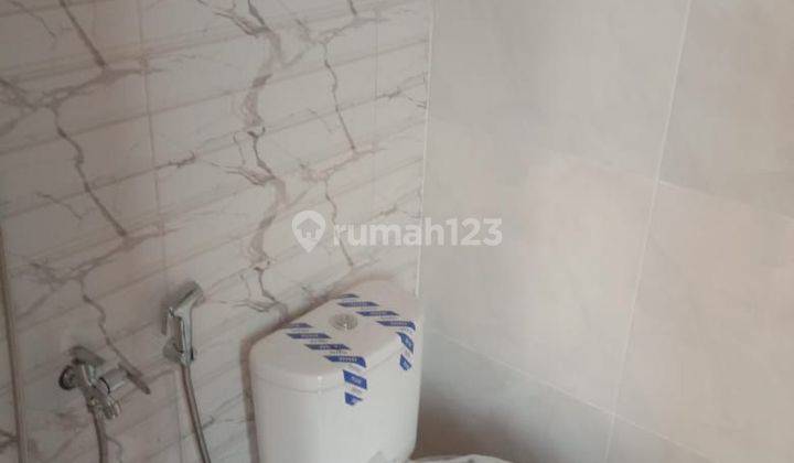 Dijual Rumah 2.5 Lantai di Duren Sawit Jakarta Timur  2