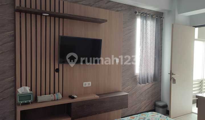 For Sale: Grand Kamala Lagoon Apartment in Bekasi