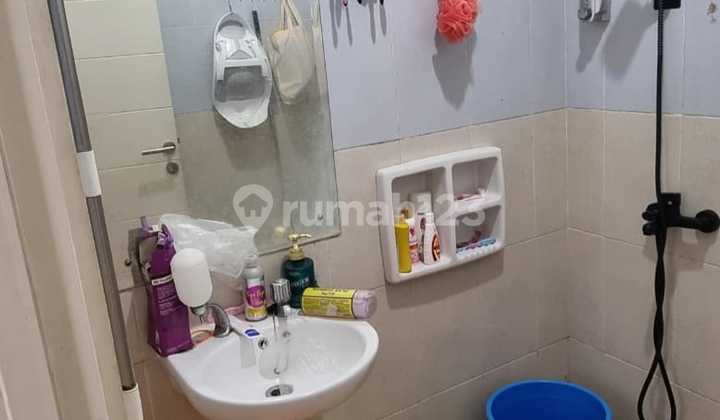 For Sale House in Lavesh Cluster, Harapan Indah City, Bekasi 2