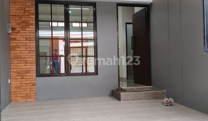 Dijual Rumah Siap Huni di Harapan Indah Bekasi Barat 2