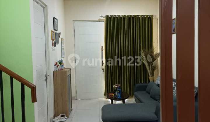 Dijual Rumah 2 Lantai di Cluster Vasana Harapan Indah Bekasi