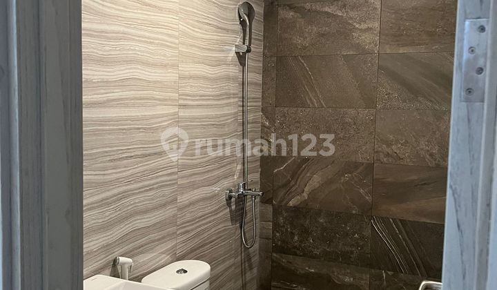 Dijual Rumah di Cluster Semayang Asya Jakarta Garden City 2