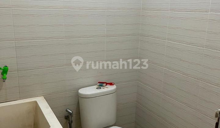 For Sale Green Ara Cluster Damar House in Harapan Indah Bekasi