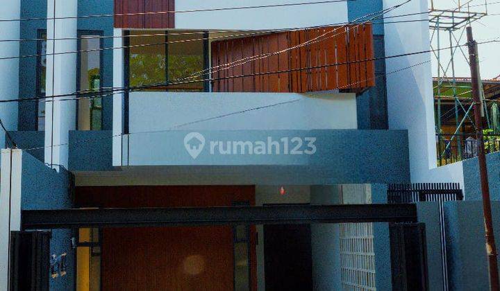 Dijual Rumah Modern Tropis Di Kavling Al Jakarta Timur 1