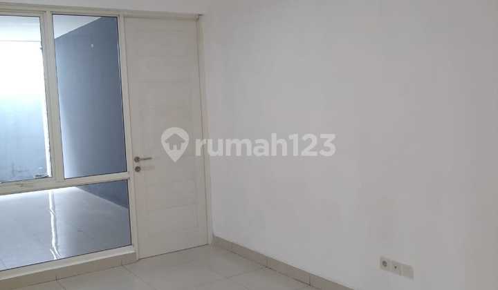 For Sale Ready-to-Occupy House in Neo Vasana Harapan Indah Bekasi 2